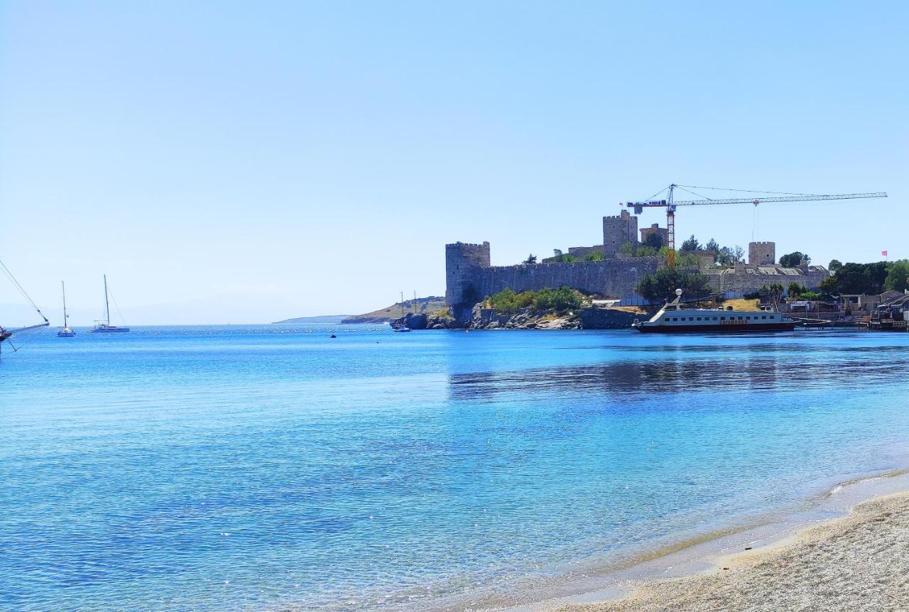 Central, Cozy, 15 Min Walk To The Beach, Fast Wi-Fi, Free Parking, 4Ppl Bodrum Exterior photo