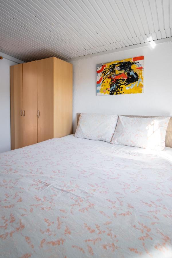 Central, Cozy, 15 Min Walk To The Beach, Fast Wi-Fi, Free Parking, 4Ppl Bodrum Exterior photo